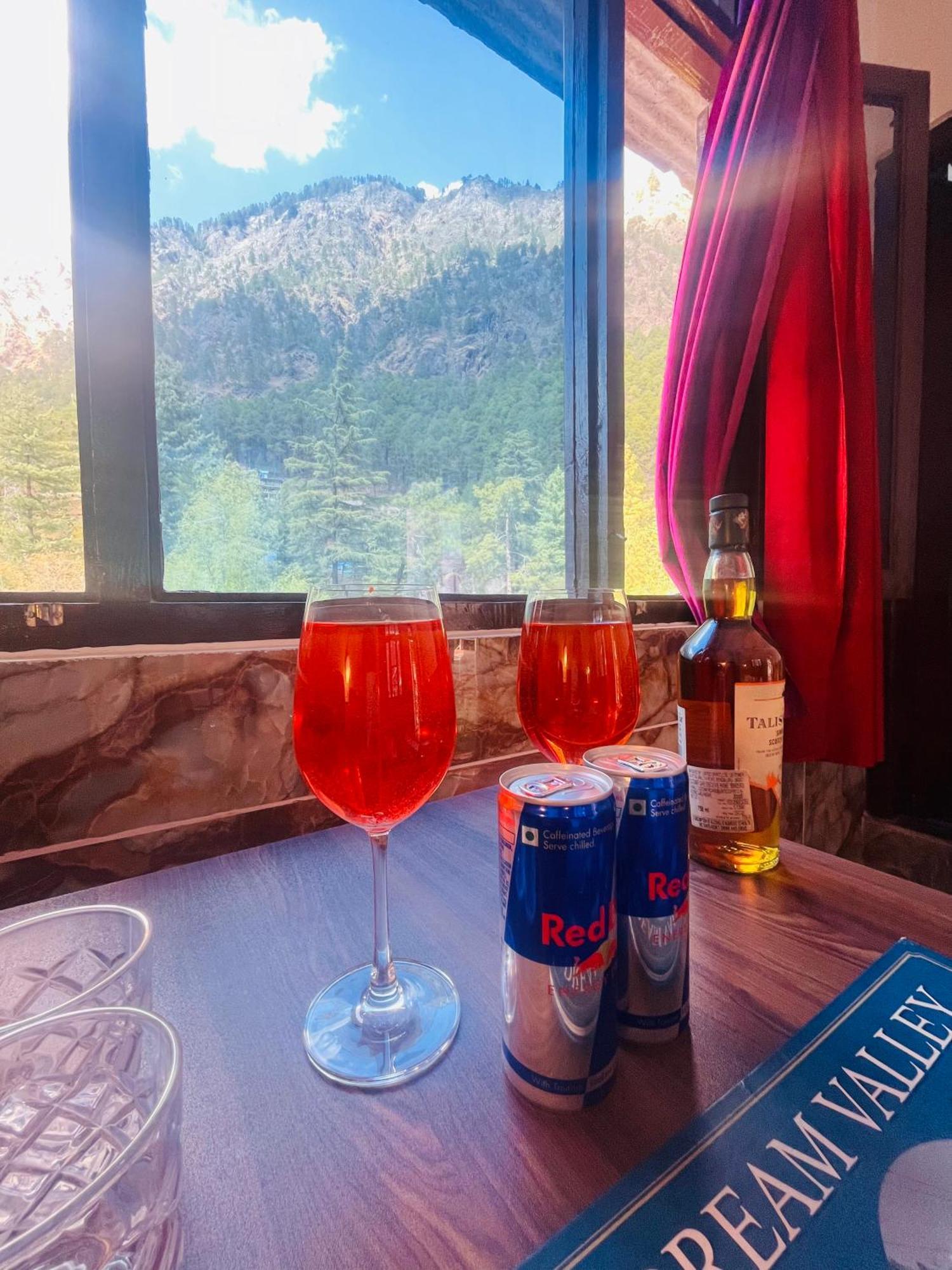 Hotel Pablo Escobar Kasol Extérieur photo